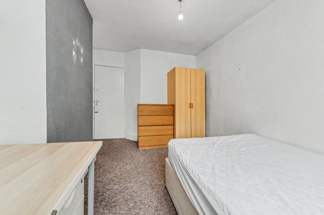21 Stanmer Park Road, Brighton, BN1 7JL 7