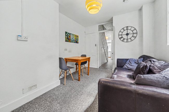 21 Stanmer Park Road, Brighton, BN1 7JL 7