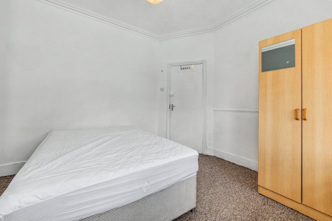 21 Stanmer Park Road, Brighton, BN1 7JL 7
