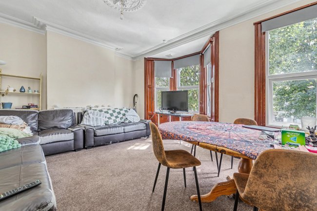 88 Shaftesbury Road, Brighton, BN1 4NG 8