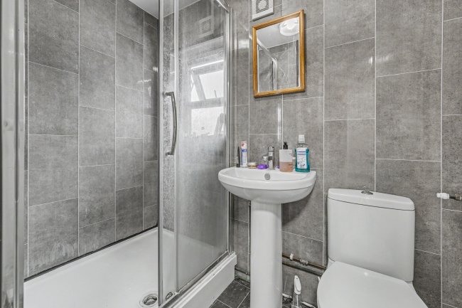 88 Shaftesbury Road, Brighton, BN1 4NG 8