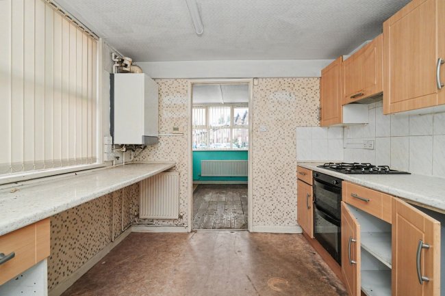 31 Urban Drive, Altrincham, Cheshire, WA15 8HX 1