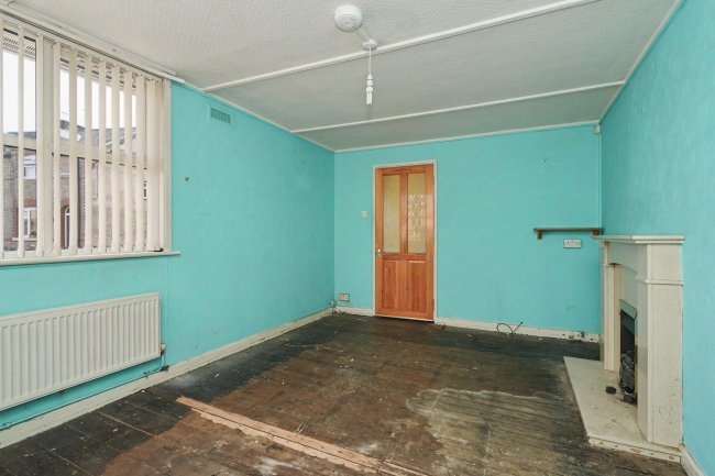 31 Urban Drive, Altrincham, Cheshire, WA15 8HX 1