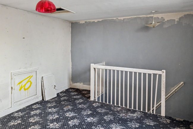 47 Walsall Road, Darlaston, West Midlands, WS10 9JS 4