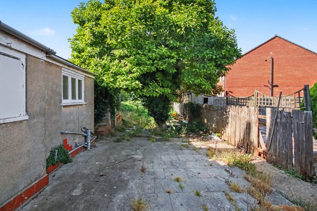 18 Havelock Street, Spalding, PE11 2YL 8