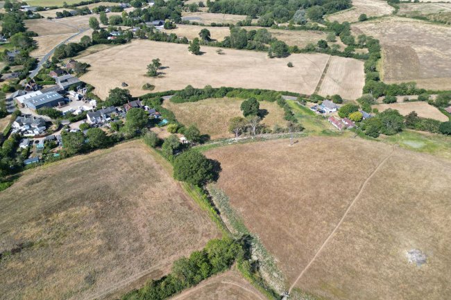 Lakewood, The White Barn and Land at Rushden Road, Sandon, Buntingford SG9 0QN 34