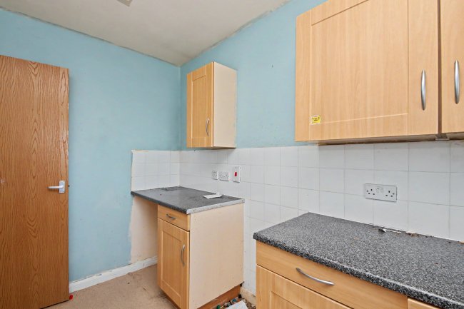 52 Hardwick Drive, Arkwright Town, Chesterfield, S44 5BS 9