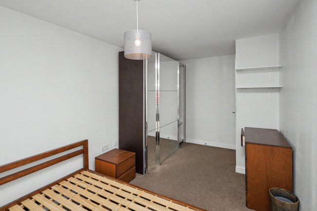 111 Maltings Close, Bow, London, E3 3TD 7