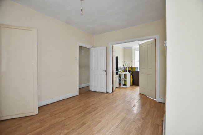 6 Claytonville Terrace, Crabtree, Manorway, North Belvedere, Kent, DA17 6AQ 12
