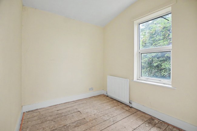 6 Claytonville Terrace, Crabtree, Manorway, North Belvedere, Kent, DA17 6AQ 12