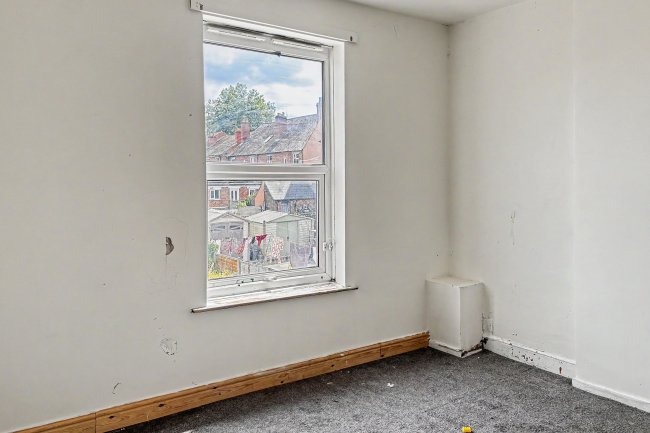4 Avenue Road, Darlaston, Wednesbury, West Midlands, WS10 8AR 2