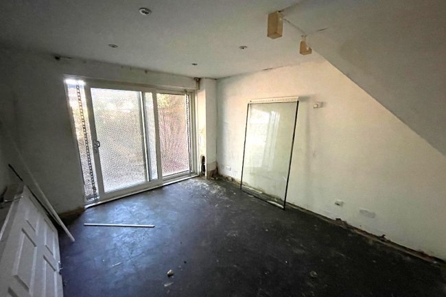 15 Chaucer Walk, Hemel Hempstead HP2 7PF 23