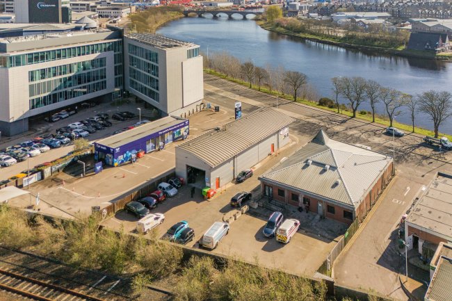 IMO Car Wash, North Esplanade West, Aberdeen, AB11 5RN 3