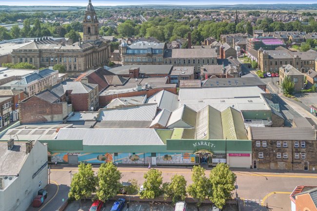 Morley Market, Queen Street, Morley, Leeds, LS27 8DS 2