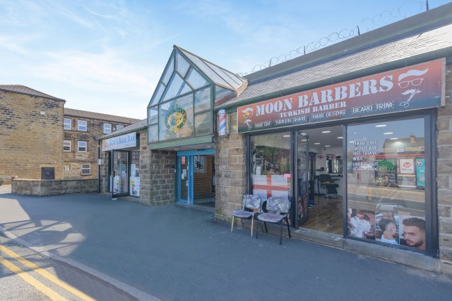 Morley Market, Queen Street, Morley, Leeds, LS27 8DS 2
