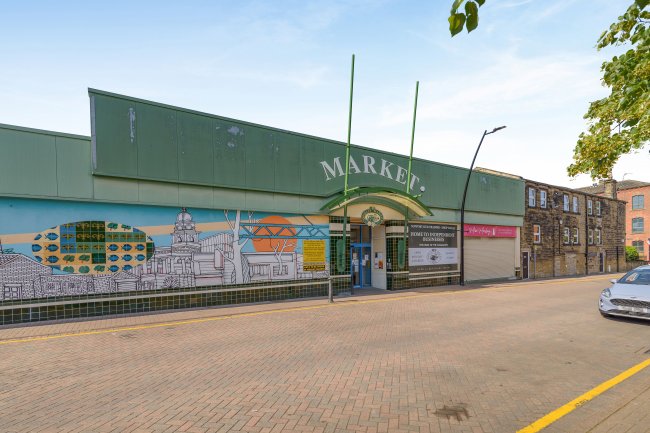 Morley Market, Queen Street, Morley, Leeds, LS27 8DS 2