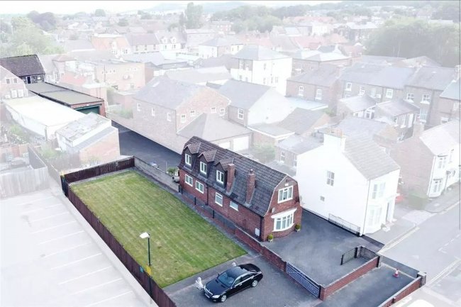 45-47 Westgate Guisborough TS14 6AF & Suncroft, Chapel Street, Guisborough, TS14 6QE 9