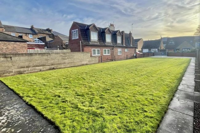 45-47 Westgate Guisborough TS14 6AF & Suncroft, Chapel Street, Guisborough, TS14 6QE 9