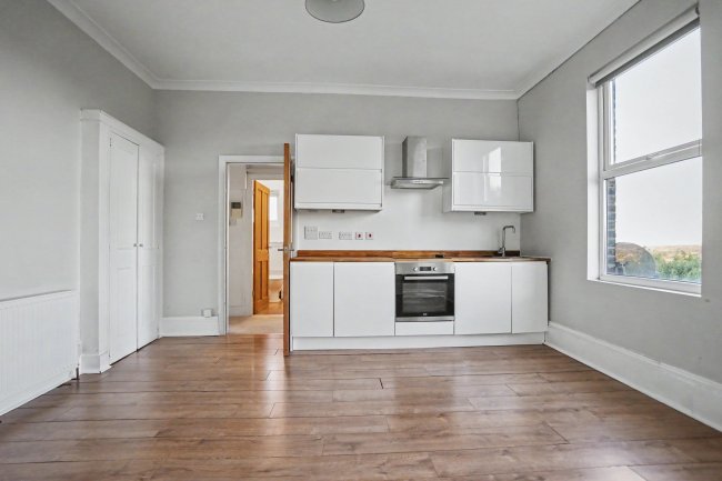 Flat 3, 31 Ewelme Road, Forest Hill, London SE23 3BQ 9