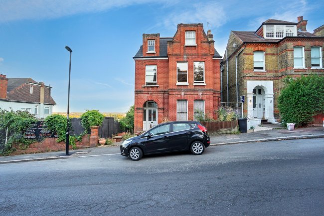 Flat 3, 31 Ewelme Road, Forest Hill, London SE23 3BQ 9