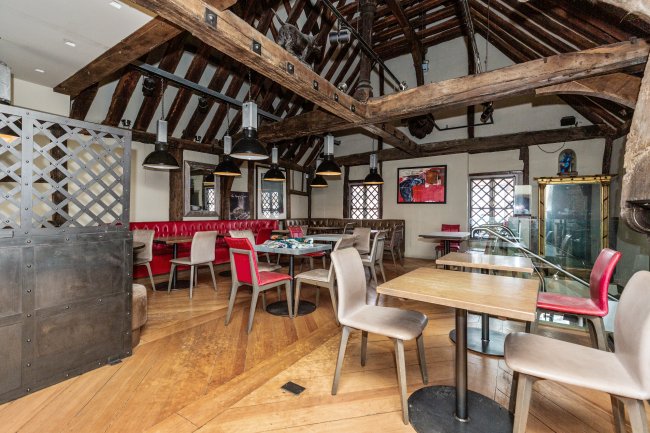 65 High Street, West Malling, ME19 6NA 4
