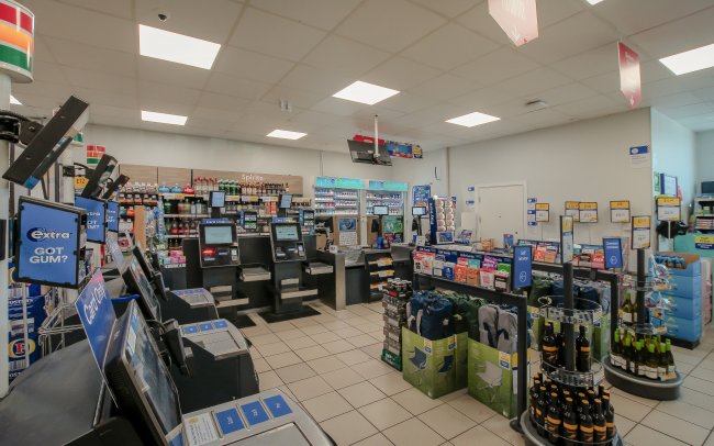 Tesco Express & Subway, 100 Garstang Road East, Poulton-le-Fylde, Blackpool, Lancashire FY6 7EP 2