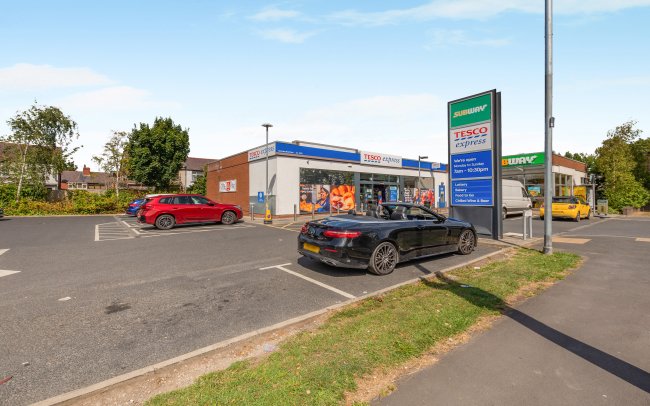 Tesco Express & Subway, 100 Garstang Road East, Poulton-le-Fylde, Blackpool, Lancashire FY6 7EP 2