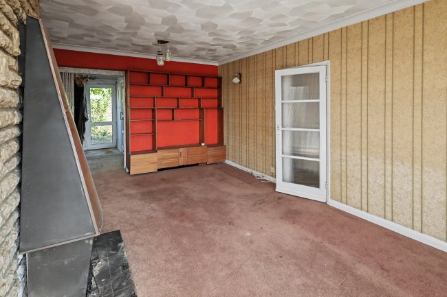 271 Lords Wood Lane, Chatham, Kent, ME5 8JU 9