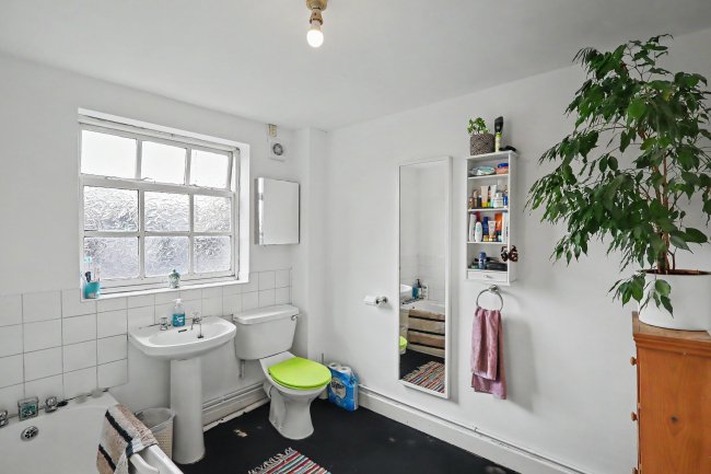 26 - 28 Sneinton Road, Nottingham, NG2 4PA 10