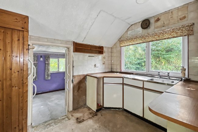 Moorlands, Reeshill Road, Reeshill, Roche, St Austell, Cornwall, PL26 8LR 4