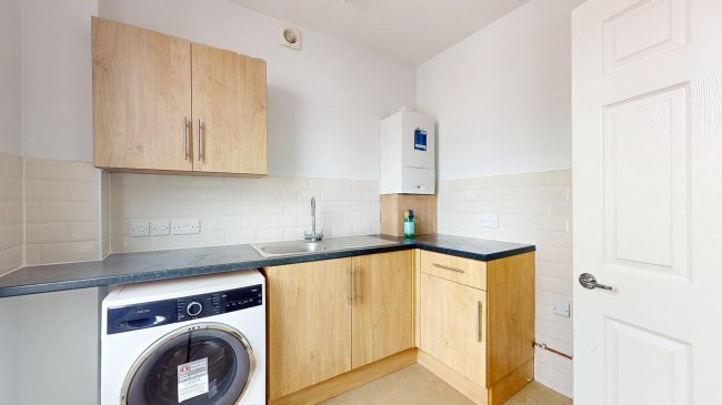 Flat B, 1 Wyndham Crescent, Tufnell Park, London, N19 5QJ 5