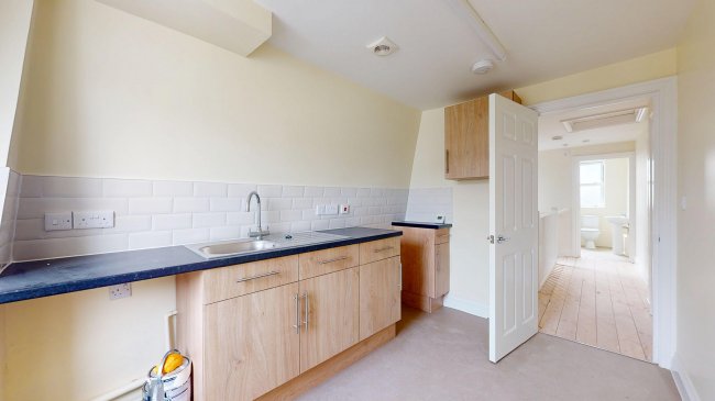 Flat C, 1 Wyndham Crescent, Tufnell Park, London, N19 5QJ 4