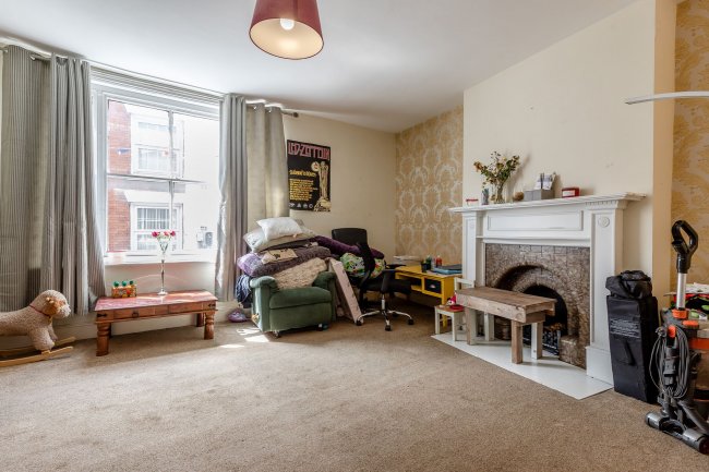 7 Cross St, Cheadle, Stoke-on-Trent, ST10 1NP 10