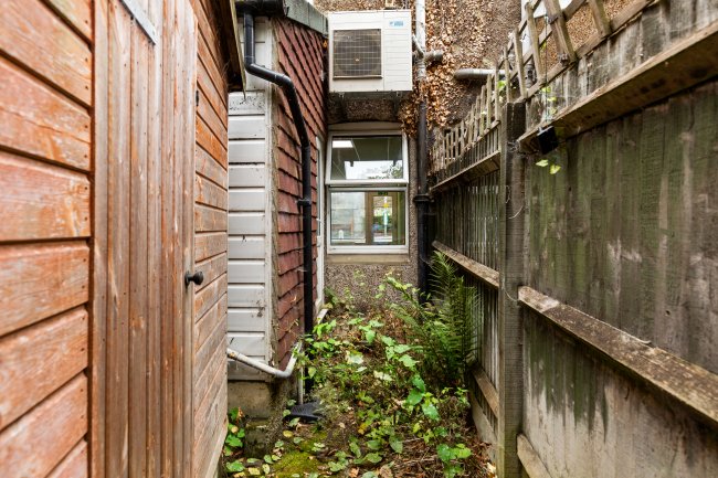 Crossway House, 8 London Road, Reigate RH2 9HY 7