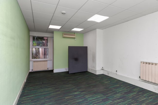 Crossway House, 8 London Road, Reigate RH2 9HY 7