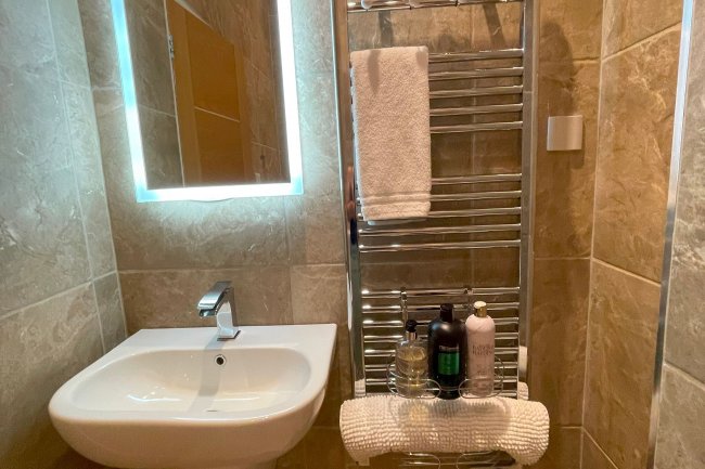 The Sticle Estate, Pencader, Carmarthenshire SA39 9AN 5