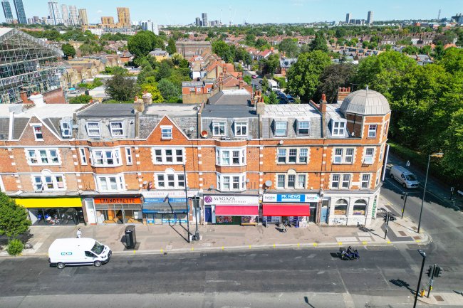 6 The Vale, Uxbridge Road, London W3 7SB 10