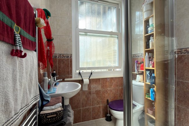 6 The Vale, Uxbridge Road, London W3 7SB 10