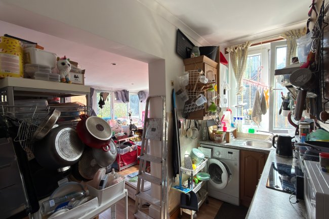 6 The Vale, Uxbridge Road, London W3 7SB 10
