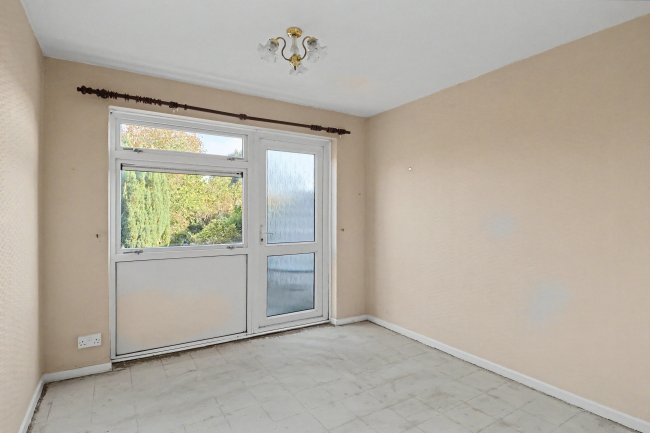 18 Bakersfield, Winsham, Chard, TA20 4JN 3