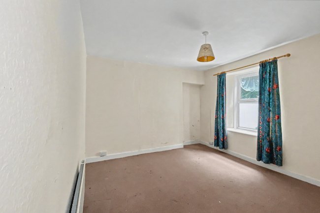 5 Penpol Avenue, Hayle, Cornwall, TR27 4AQ 3