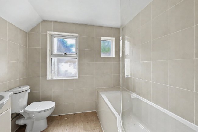 5 Penpol Avenue, Hayle, Cornwall, TR27 4AQ 3