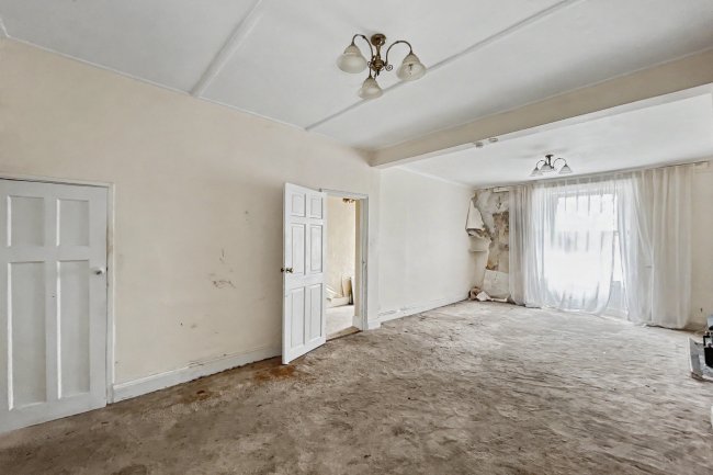 5 Penpol Avenue, Hayle, Cornwall, TR27 4AQ 3