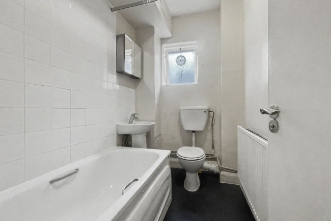 46D Kensington Park Gardens, Notting Hill, London W11 2QT 1