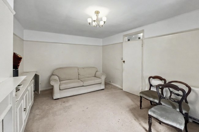 11 Benwood Court, Benhill Wood Road, Sutton, SM1 3SS 2