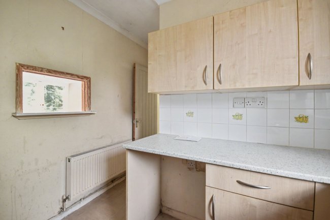 7 Higher Orchard, Bower Hinton, Martock, TA12 6LQ 5