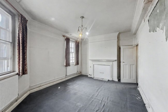3 Park House, 1A Kendal Street, Paddington, London W2 2AL 2