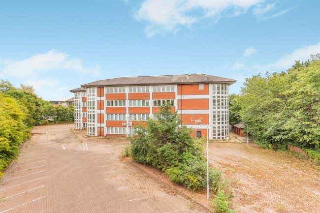 Calton House, 5 Redheughs Rigg, South Gyle, Edinburgh EH12 9HH 8