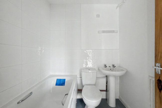 38D Cambridge Gardens, Notting Hill, London W10 5UD 6