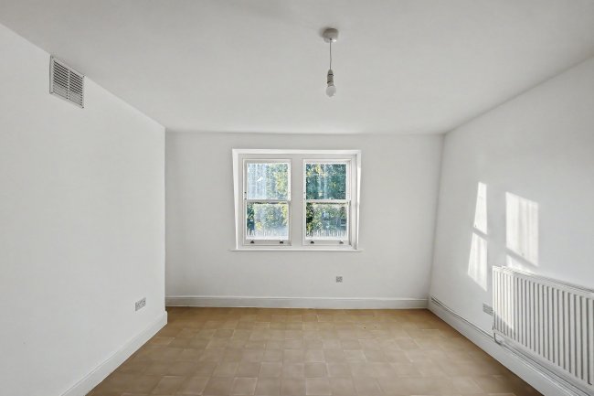 38D Cambridge Gardens, Notting Hill, London W10 5UD 6